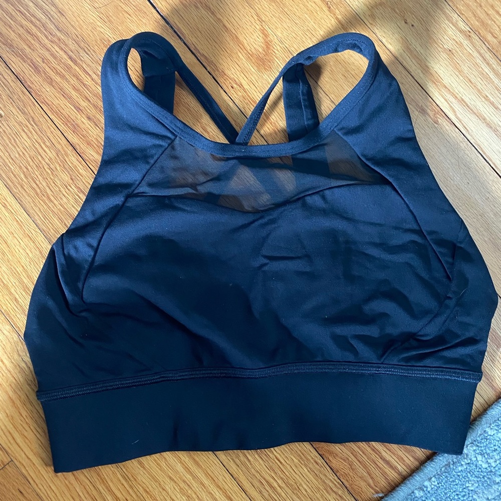 Lululemon bra